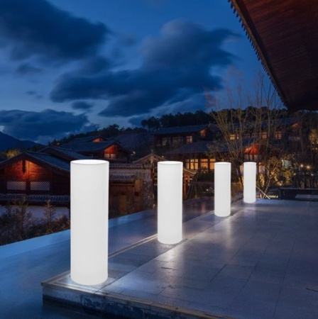 Светильник Цилиндр 30х115 питание от 220, RGB Светильник Цилиндр 30х115 питание от 220, RGB